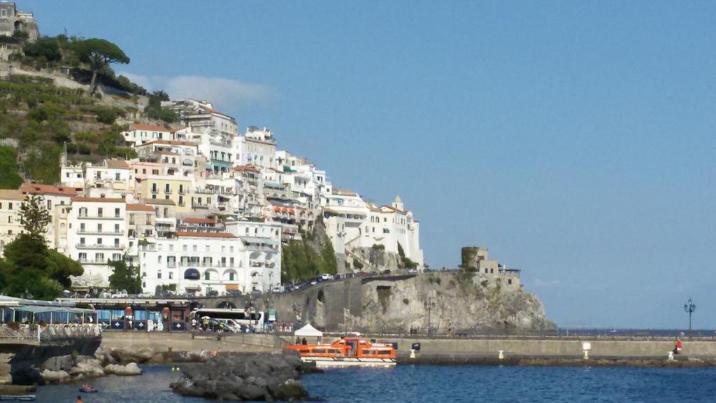 Villa Grace Amalfi Seaview Екстериор снимка
